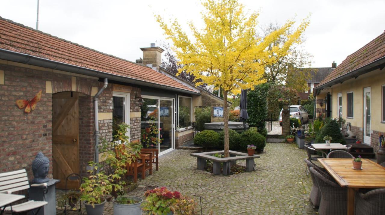 Ferrum Ferrum Valkenburg aan de Geul ภายนอก รูปภาพ