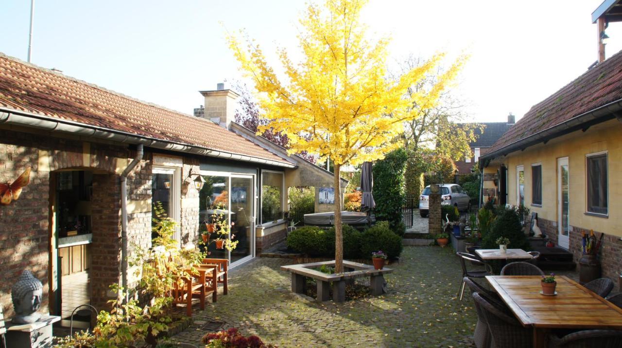 Ferrum Ferrum Valkenburg aan de Geul ภายนอก รูปภาพ